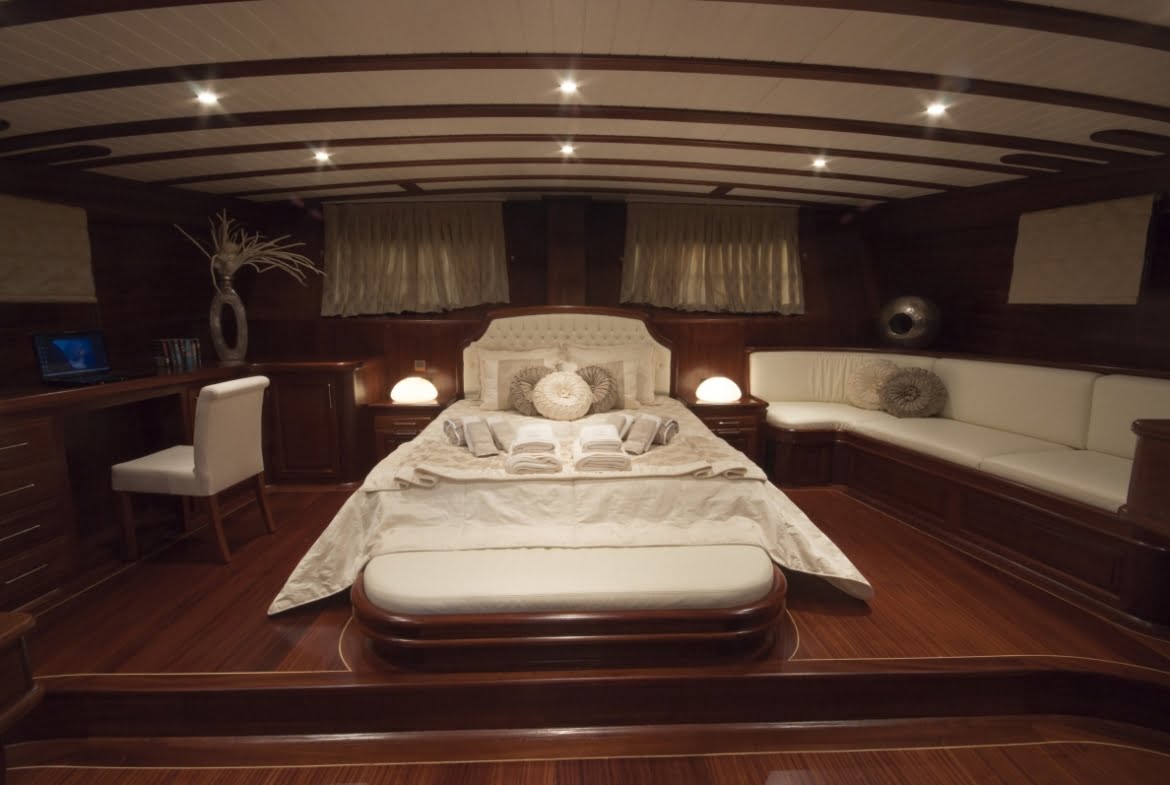 Arif Kaptan A Gulet Luxury Bodrum Yacht Charter 6 Cabins Air Condition