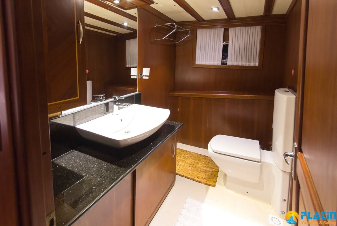 Berrak Su Gulet Yach Charter in Bodrum Marmaris Turkey Greece Island