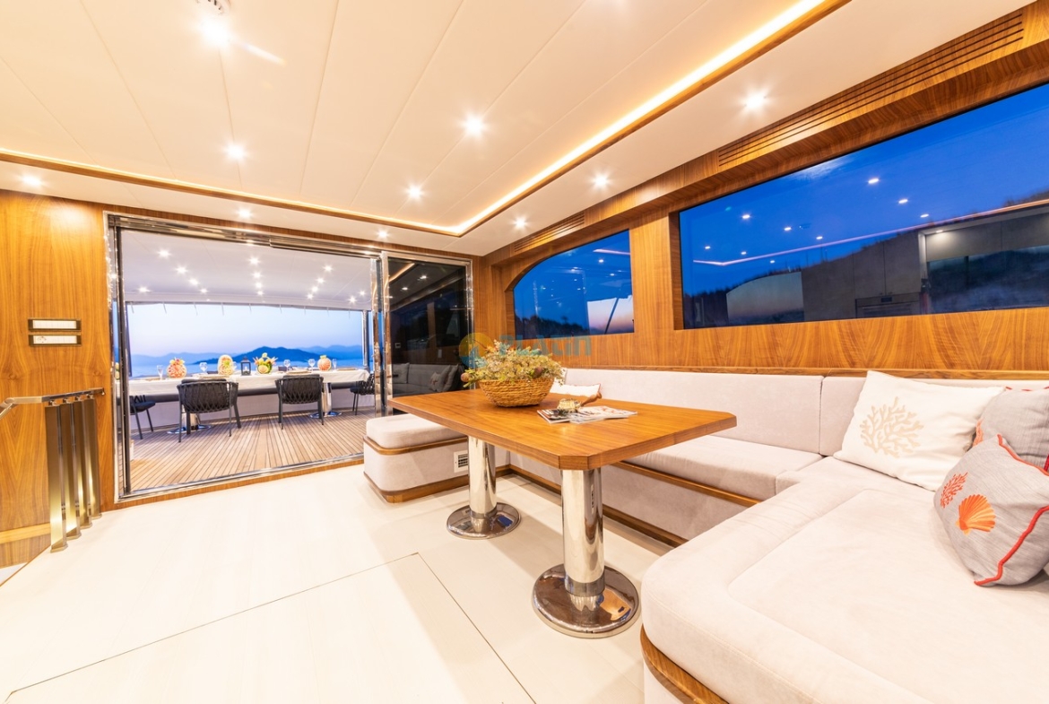 Floki Trawler Motoryacht