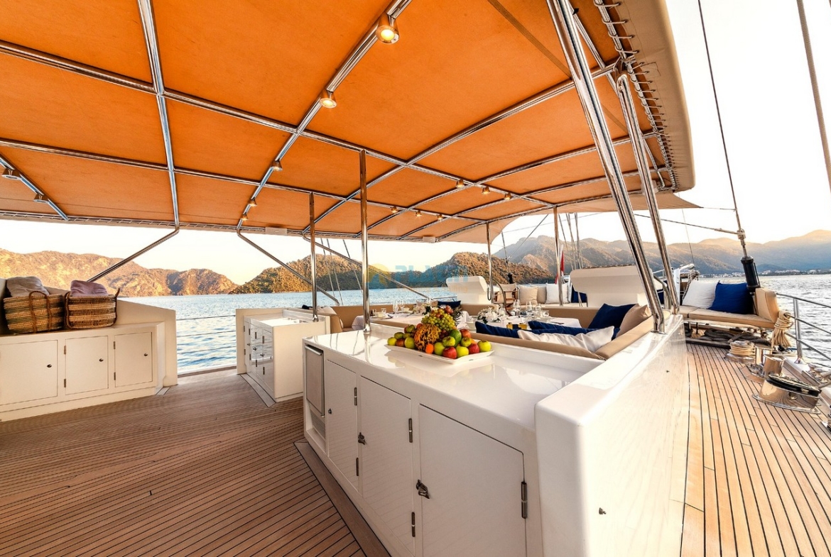 Ubi Bene Gulet Yacht Charter