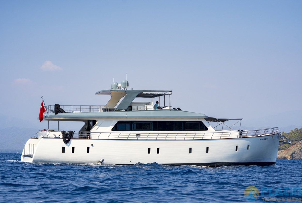 Alegria Trawler Yacht