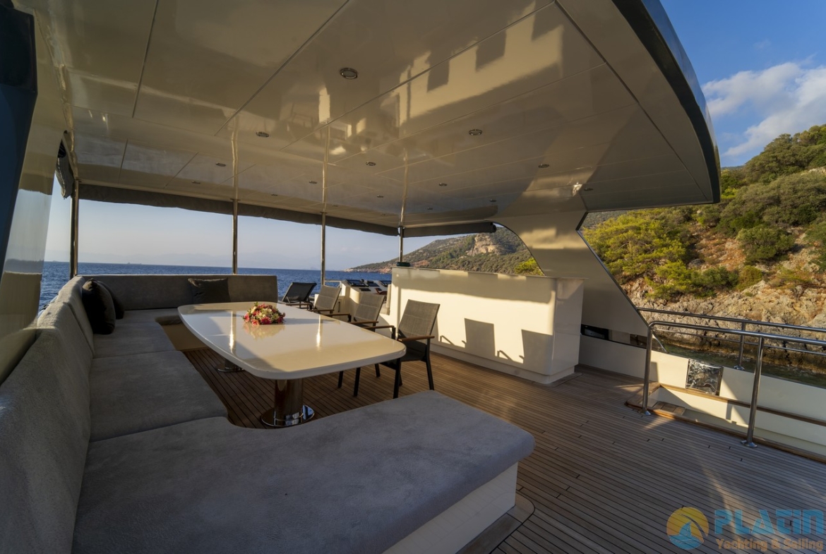 Alegria Trawler Yacht