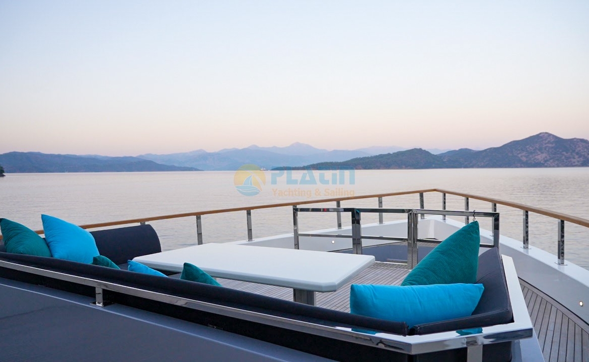 Cinar Yildizi Trawler Motoryacht